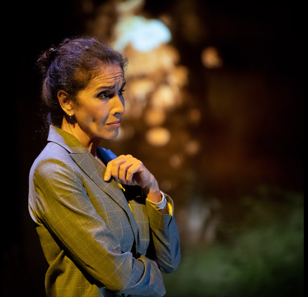 Eva_contra_eva_ana_belen_actuaciones